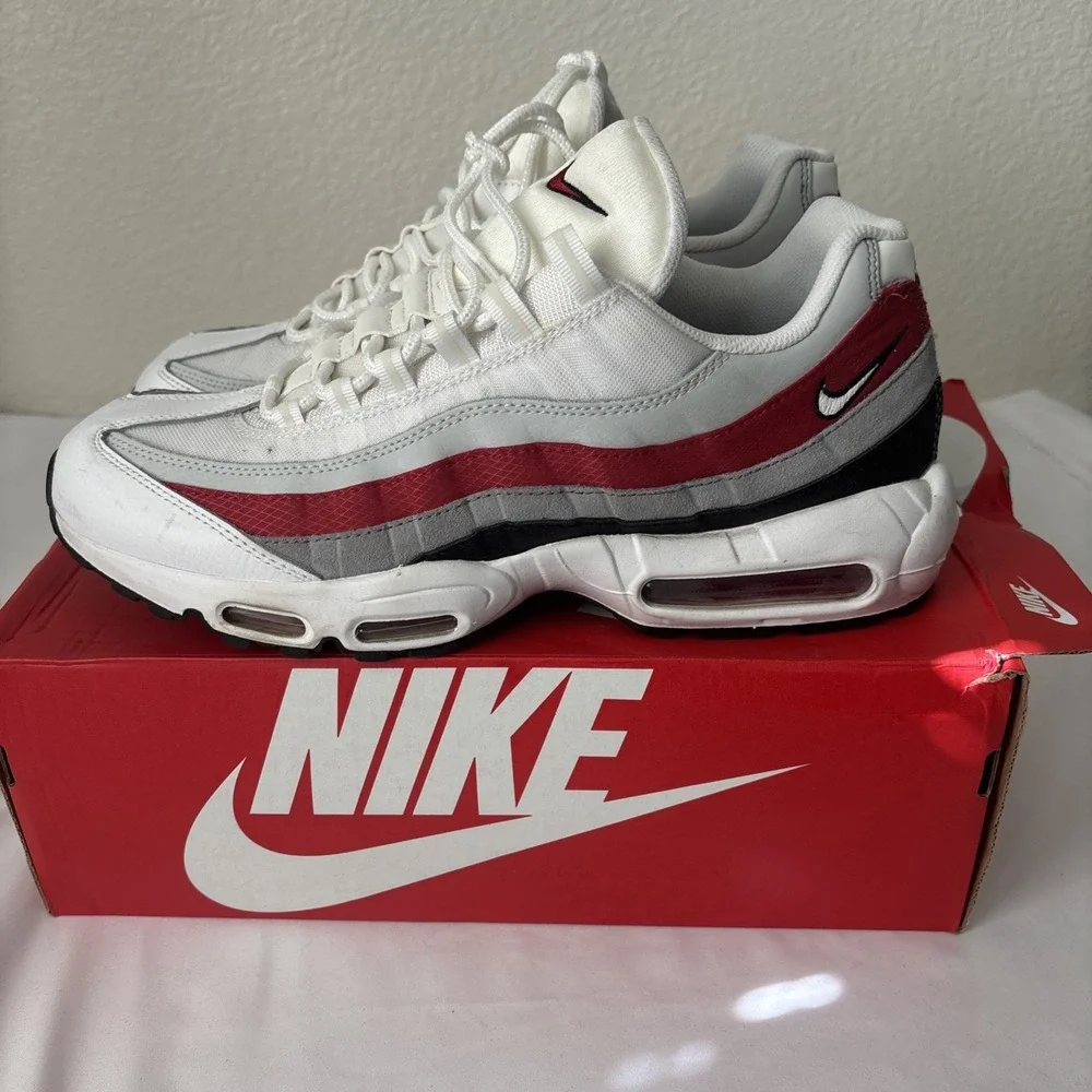 Nike Air Max 95 Essential White‎ Varsity Red Size 13 black Swoosh